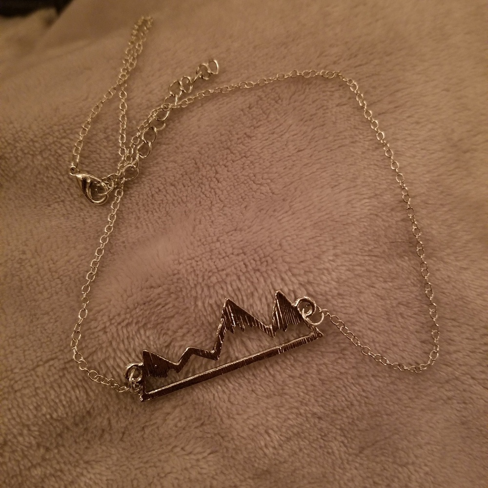 High & Low Mountain Necklace